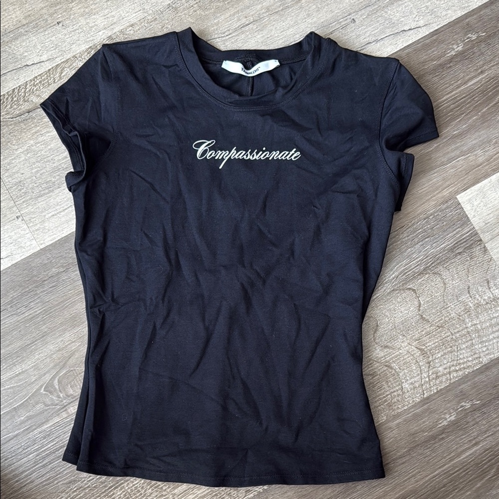Tank air Fitted Black Cap Sleeve T-Shirt